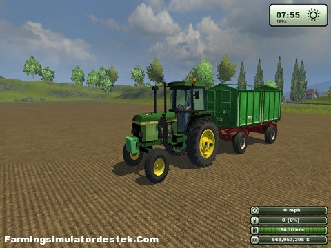 John Deere 3140