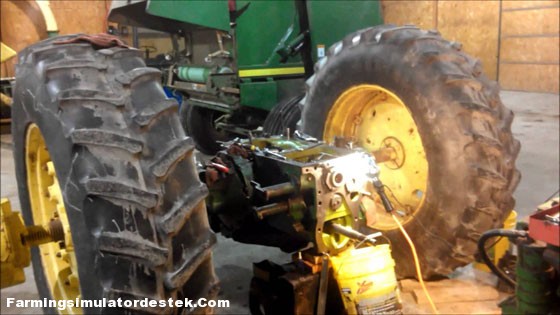 johndeere_4440_devtraktor