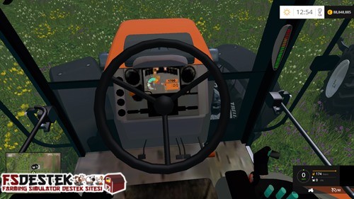 renault-ares-traktor-2